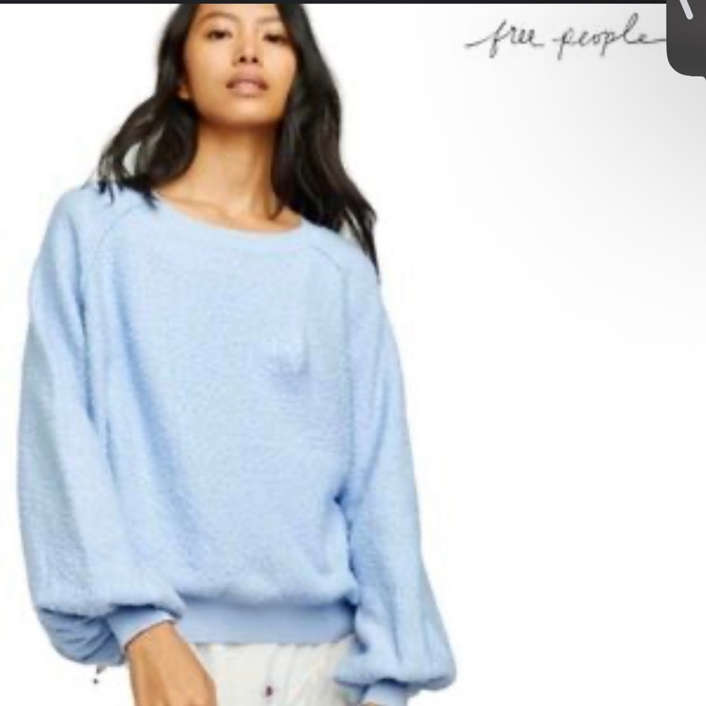 FREE PEOPLE Women's Light Blue Crew Neck Sweater
